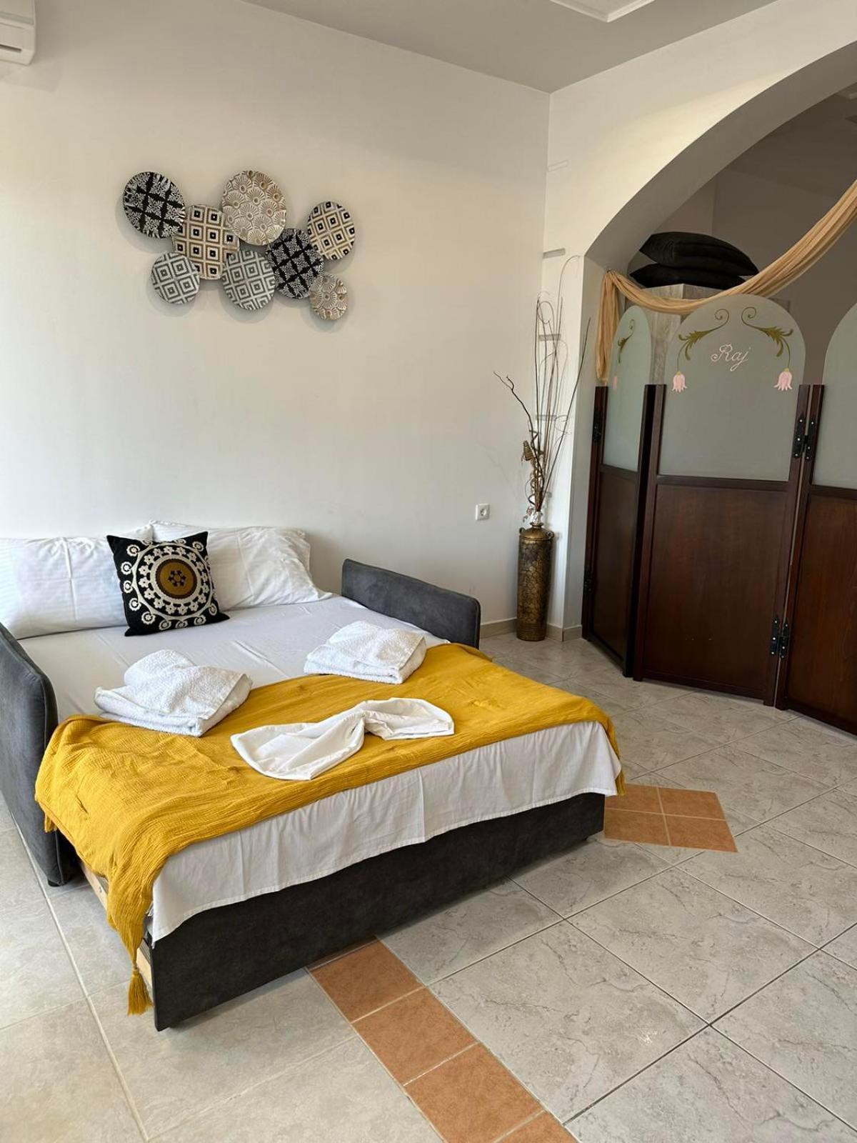 Apollonio Suites & Rooms Faliraki Rhodes Habitación foto